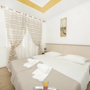 4* 招待所 米亚旅馆